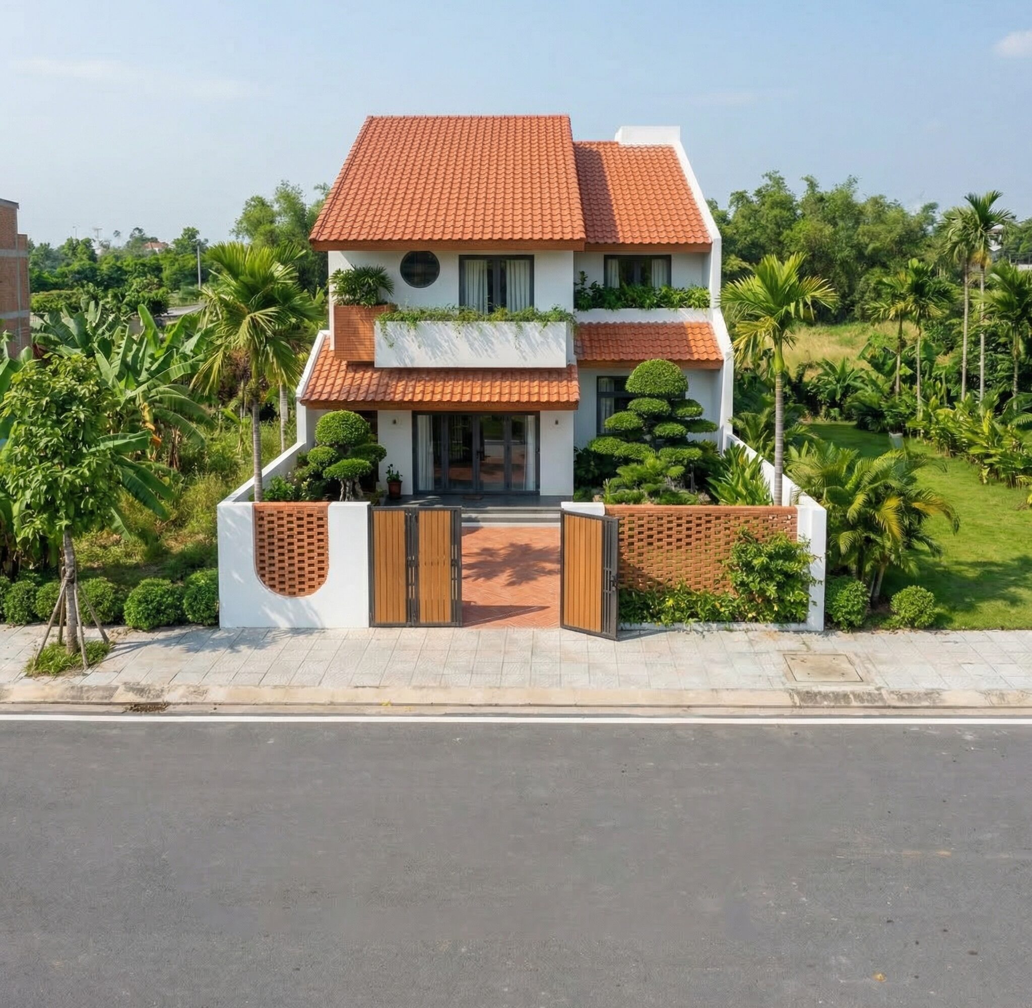 Nhà phố 2 tầng mái ngói